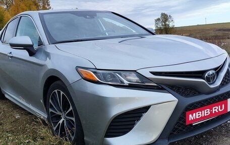 Toyota Camry, 2019 год, 2 975 000 рублей, 2 фотография