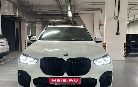 BMW X5, 2022 год, 10 500 000 рублей, 2 фотография