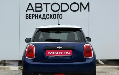 MINI Hatch, 2017 год, 1 790 000 рублей, 4 фотография