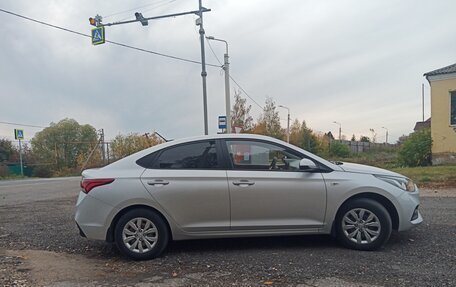 Hyundai Solaris II рестайлинг, 2018 год, 9 фотография