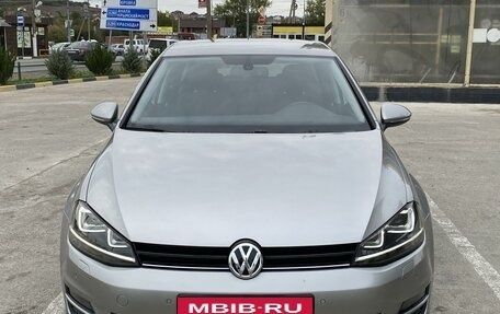 Volkswagen Golf VII, 2013 год, 1 300 000 рублей, 2 фотография