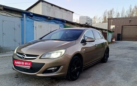 Opel Astra J, 2012 год, 1 100 000 рублей, 13 фотография