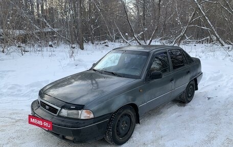 Daewoo Nexia I рестайлинг, 1999 год, 165 000 рублей, 2 фотография