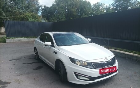 KIA Optima III, 2011 год, 1 370 000 рублей, 2 фотография