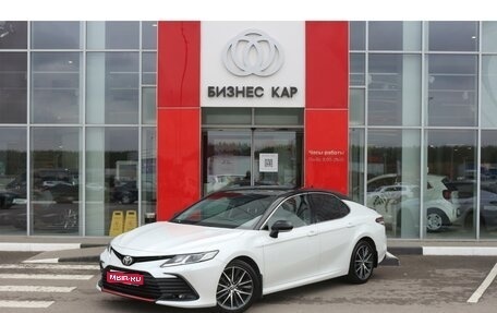 Toyota Camry, 2021 год, 3 745 000 рублей, 1 фотография