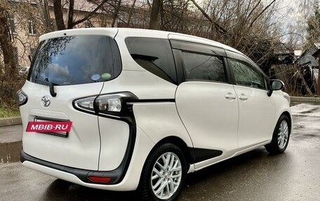 Toyota Sienta II, 2018 год, 1 920 000 рублей, 2 фотография