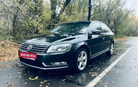 Volkswagen Passat B7, 2011 год, 1 555 000 рублей, 9 фотография