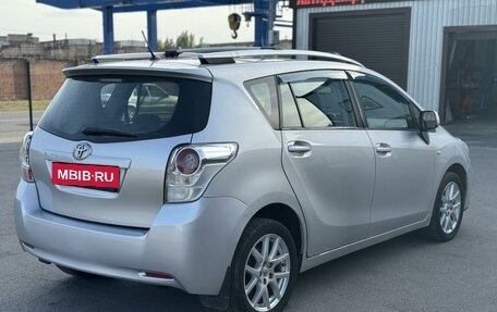 Toyota Verso I, 2009 год, 1 190 000 рублей, 6 фотография