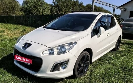 Peugeot 308 II, 2013 год, 890 000 рублей, 23 фотография