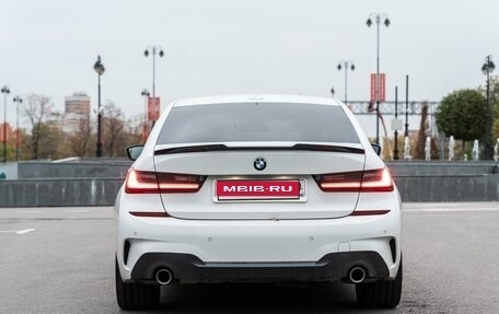 BMW 3 серия, 2019 год, 3 100 000 рублей, 13 фотография