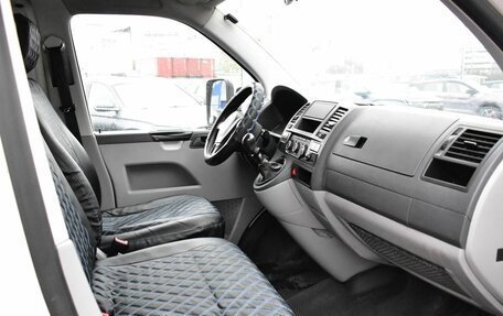 Volkswagen Transporter T5 рестайлинг, 2013 год, 979 000 рублей, 14 фотография