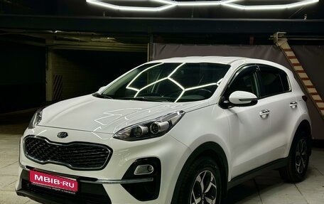 KIA Sportage IV рестайлинг, 2018 год, 2 280 000 рублей, 1 фотография