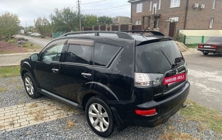 Mitsubishi Outlander III рестайлинг 3, 2011 год, 1 450 000 рублей, 5 фотография