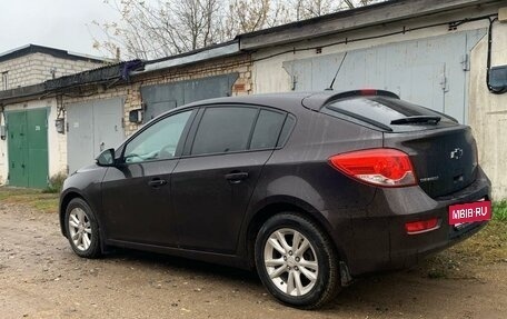 Chevrolet Cruze II, 2014 год, 910 000 рублей, 4 фотография