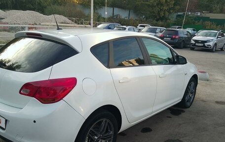 Opel Astra J, 2012 год, 950 000 рублей, 4 фотография