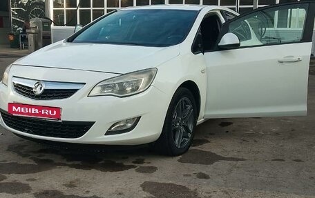 Opel Astra J, 2012 год, 950 000 рублей, 2 фотография