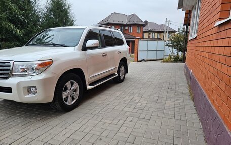 Toyota Land Cruiser 200, 2013 год, 3 998 000 рублей, 4 фотография