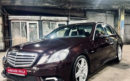 Mercedes-Benz E-Класс, 2011 год, 1 480 000 рублей, 2 фотография