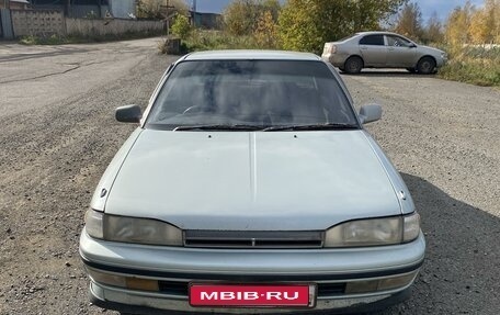 Toyota Carina, 1992 год, 155 000 рублей, 1 фотография