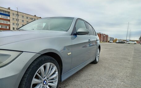 BMW 3 серия, 2007 год, 900 000 рублей, 1 фотография