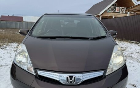 Honda Fit Shuttle I рестайлинг, 2012 год, 1 250 000 рублей, 1 фотография