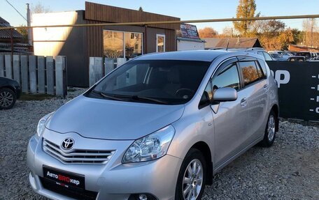 Toyota Verso I, 2010 год, 1 299 000 рублей, 3 фотография