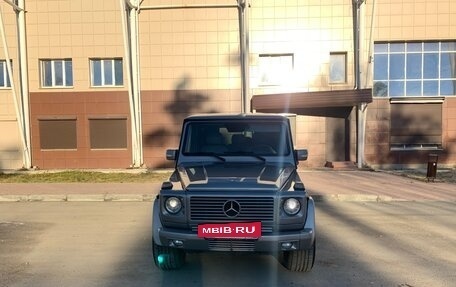 Mercedes-Benz G-Класс W463 рестайлинг _ii, 2004 год, 2 090 000 рублей, 3 фотография