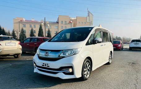 Honda Stepwgn IV, 2016 год, 2 449 000 рублей, 2 фотография