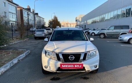 Nissan Terrano III, 2017 год, 1 500 000 рублей, 2 фотография