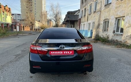 Toyota Camry, 2012 год, 2 200 000 рублей, 7 фотография