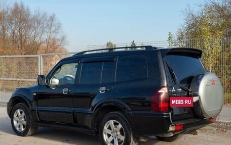 Mitsubishi Pajero III рестайлинг, 2004 год, 1 200 000 рублей, 16 фотография