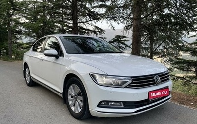 Volkswagen Passat B8 рестайлинг, 2015 год, 1 890 000 рублей, 1 фотография