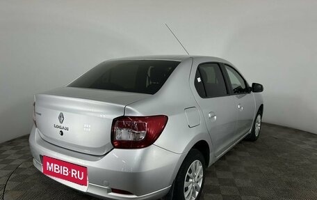 Renault Logan II, 2017 год, 950 000 рублей, 6 фотография