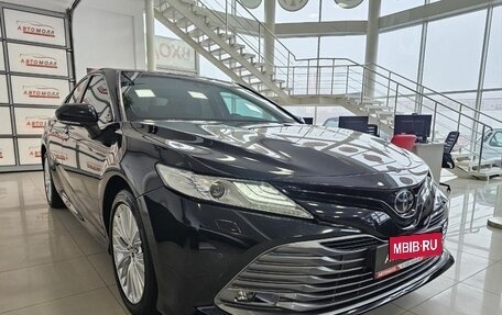 Toyota Camry, 2018 год, 3 675 000 рублей, 5 фотография