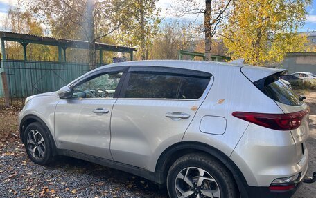 KIA Sportage IV рестайлинг, 2018 год, 2 300 000 рублей, 4 фотография