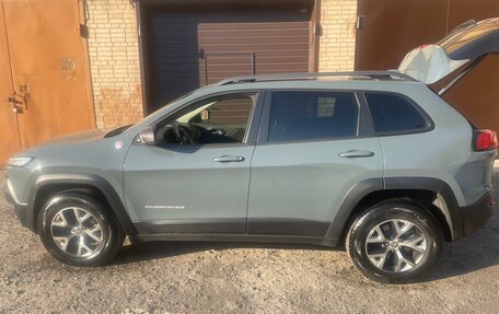 Jeep Cherokee, 2014 год, 2 000 000 рублей, 2 фотография