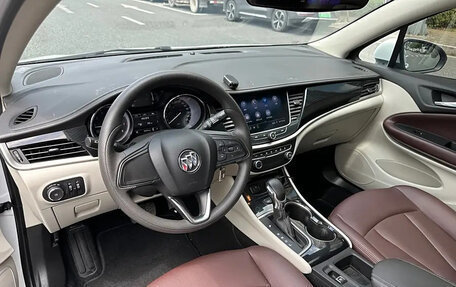 Buick Verano II, 2020 год, 1 050 000 рублей, 11 фотография