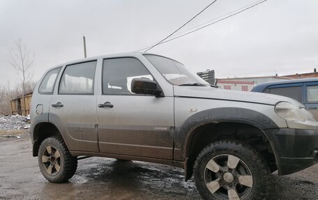 Chevrolet Niva I рестайлинг, 2015 год, 650 000 рублей, 4 фотография