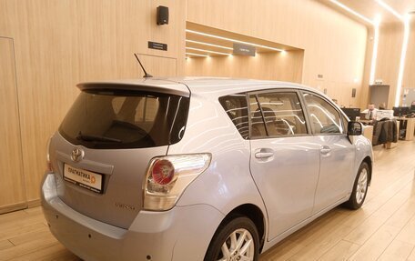 Toyota Verso I, 2011 год, 999 000 рублей, 4 фотография