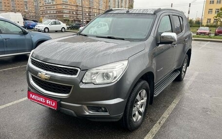 Chevrolet TrailBlazer II, 2013 год, 2 000 000 рублей, 2 фотография