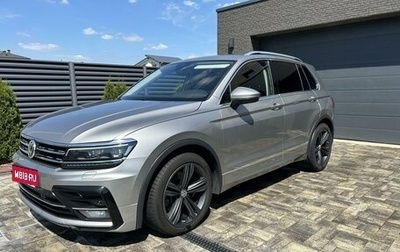 Volkswagen Tiguan II, 2019 год, 4 700 000 рублей, 1 фотография