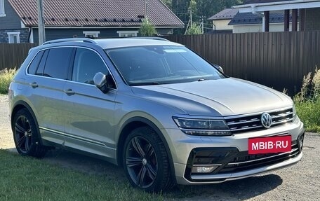 Volkswagen Tiguan II, 2019 год, 4 700 000 рублей, 2 фотография