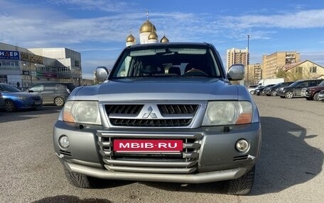 Mitsubishi Pajero III рестайлинг, 2004 год, 1 228 000 рублей, 3 фотография