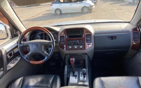 Mitsubishi Pajero III рестайлинг, 2004 год, 1 228 000 рублей, 16 фотография