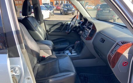 Mitsubishi Pajero III рестайлинг, 2004 год, 1 228 000 рублей, 18 фотография