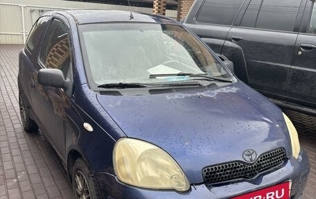 Toyota Yaris I рестайлинг, 2000 год, 149 000 рублей, 2 фотография