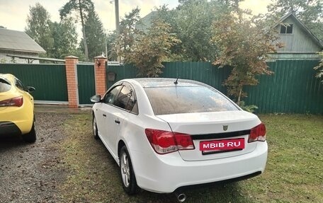 Chevrolet Cruze II, 2011 год, 799 000 рублей, 2 фотография