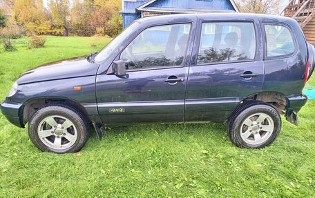 Chevrolet Niva I рестайлинг, 2008 год, 575 000 рублей, 4 фотография