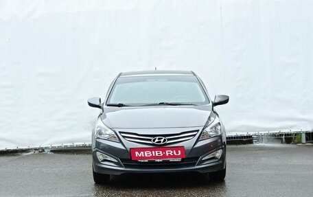 Hyundai Solaris II рестайлинг, 2015 год, 1 270 000 рублей, 2 фотография