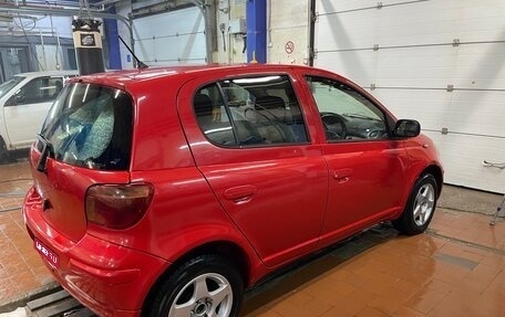 Toyota Vitz, 2003 год, 430 000 рублей, 1 фотография